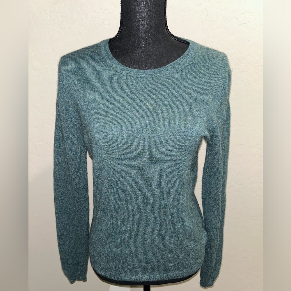Tahari pure cashmere pine green sweater